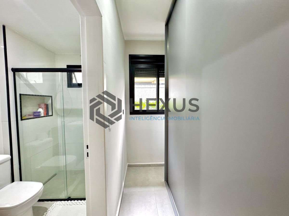 Foto 32 de Casa reformada com piscina e área gourmet no Jardim Acapulco, Guarujá