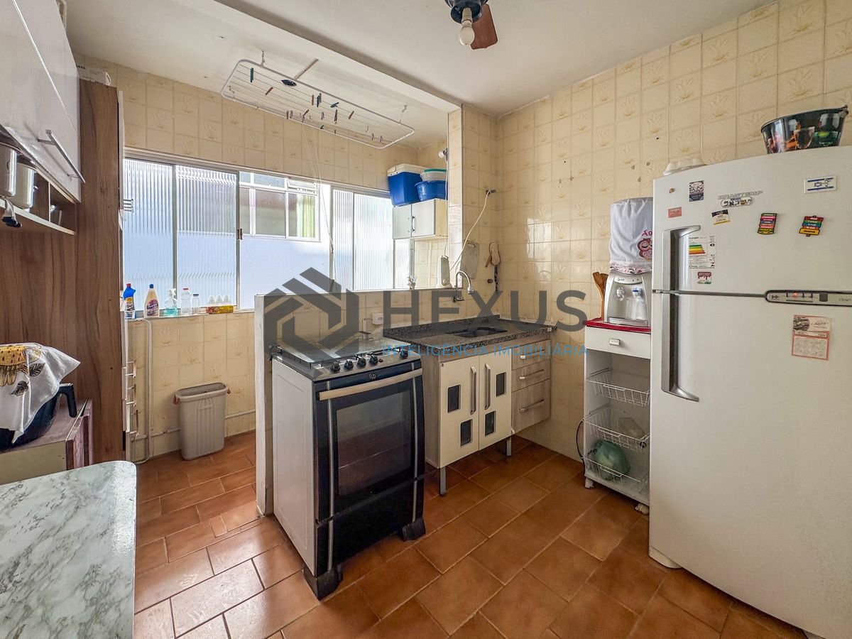 Foto 10 de Apartamento a 300m da praia na região da Vila Alzira no Jardim Astúrias, Guarujá