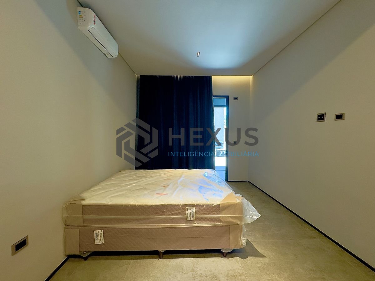 Foto 49 de Casa de alto padrão com piscina e área gourmet no Jardim Acapulco, Guarujá