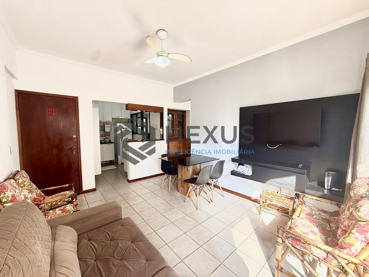 Foto 7 de Apartamento com varanda e lazer a 400m da praia na Enseada, Guarujá
