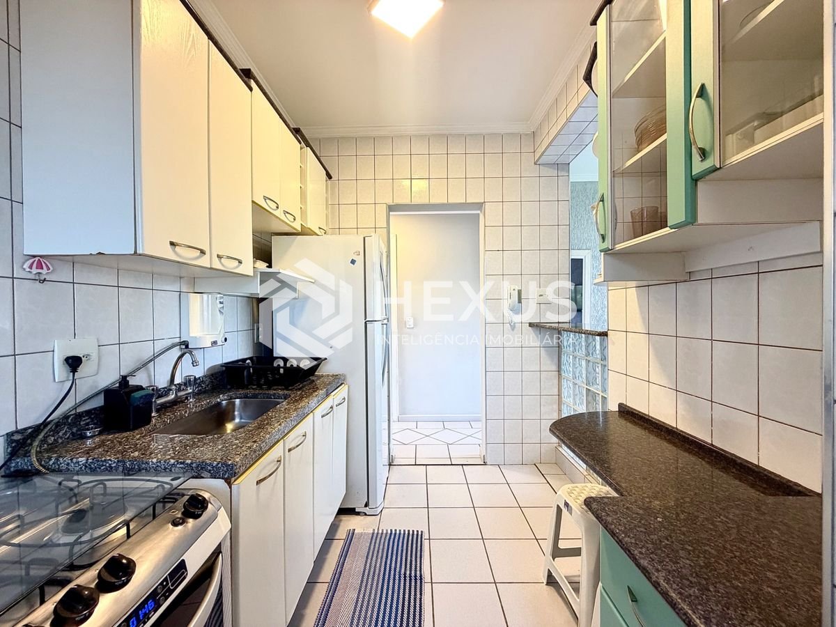 Foto 5 de Apartamento com lazer a 300m da praia no Tombo, Guarujá