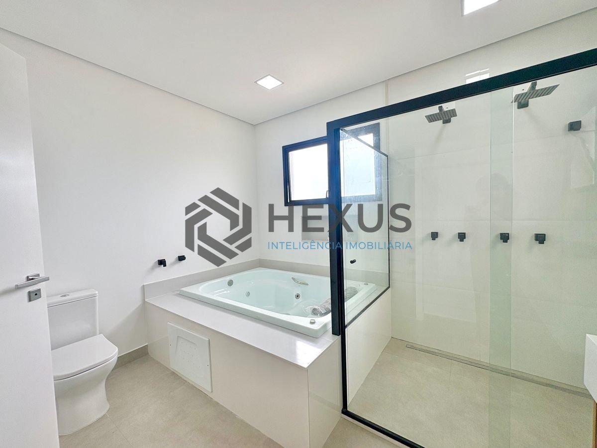 Foto 40 de Casa reformada com piscina e área gourmet no Jardim Acapulco, Guarujá