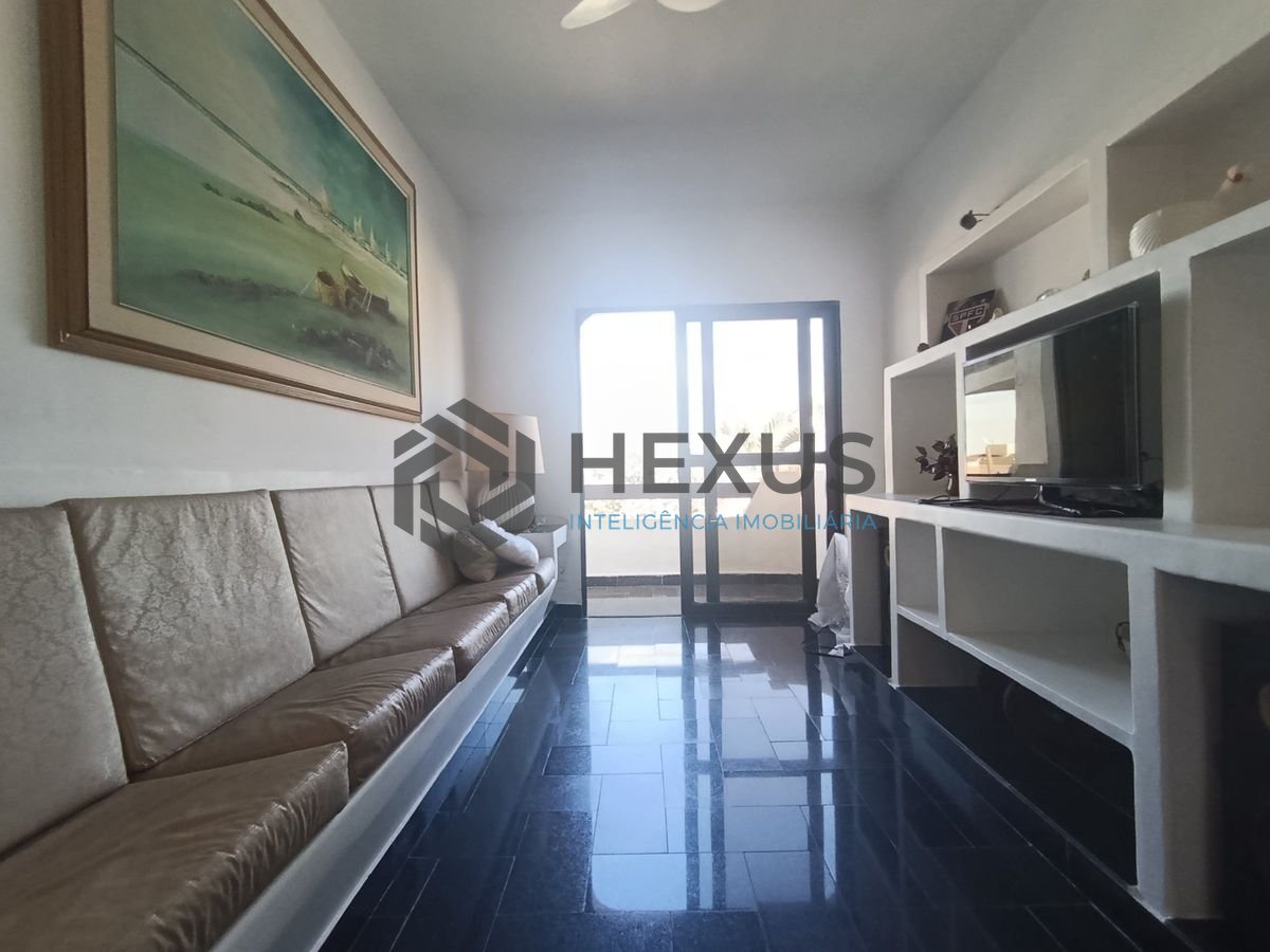 Foto 6 de Apartamento com varanda e lazer a 150m da praia na região do Aquário na Enseada, Guarujá