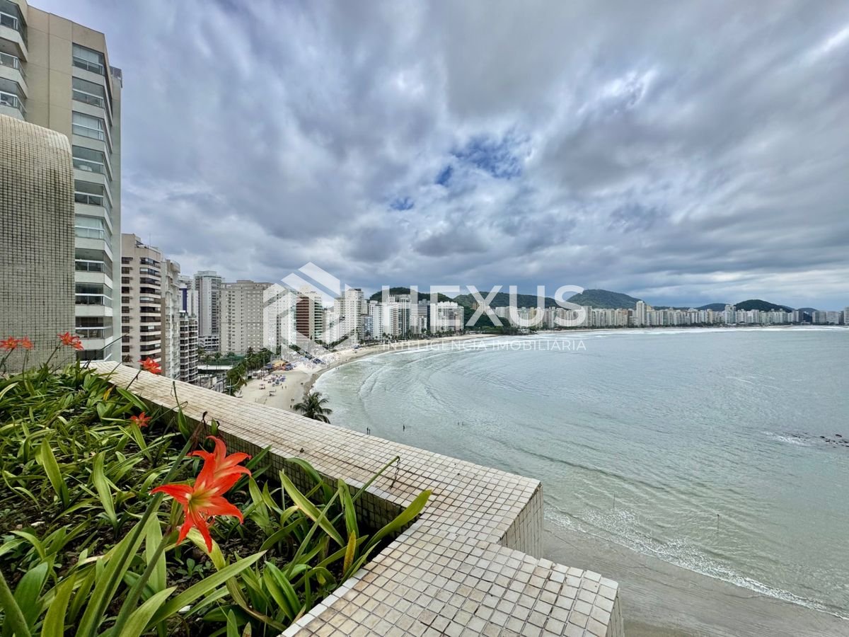 Foto 3 de Apartamento frente mar com varanda vista mar no Jardim Astúrias, Guarujá