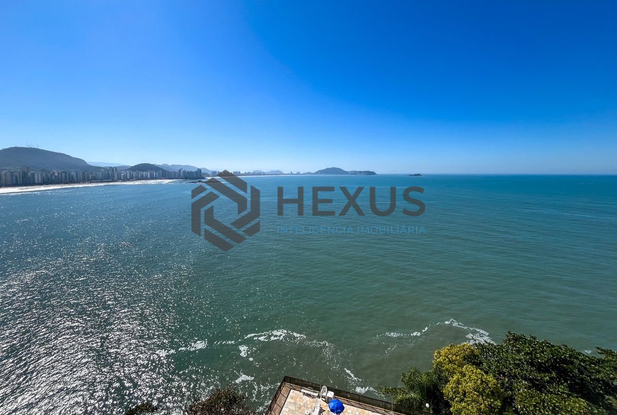 Foto 14 de Apartamento frente mar com varanda e lazer na região do Canto das Galhetas no Jardim Astúrias, Guarujá