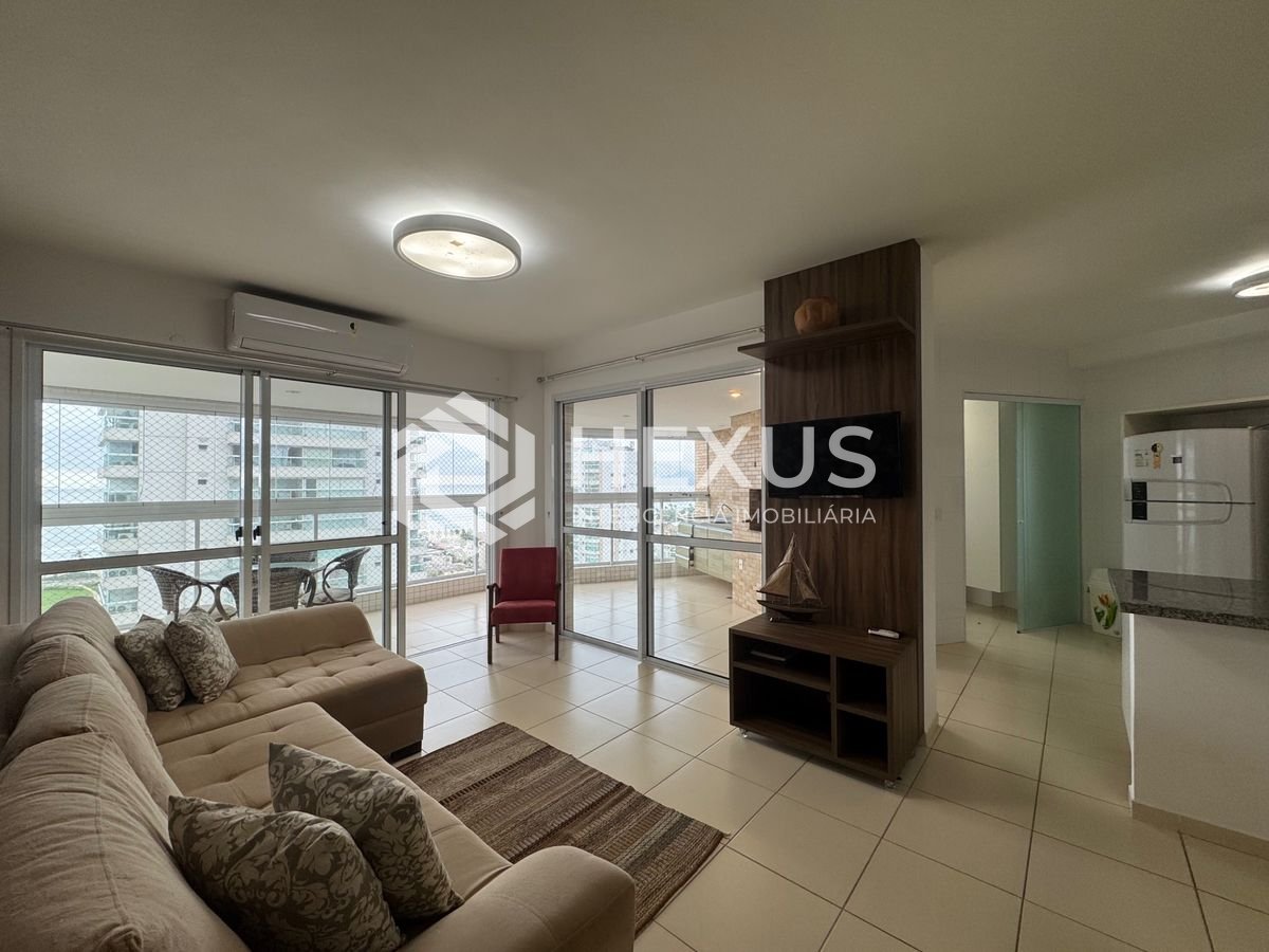 Foto 4 de Apartamento reformado com varanda gourmet vista mar e lazer na Enseada, Guarujá