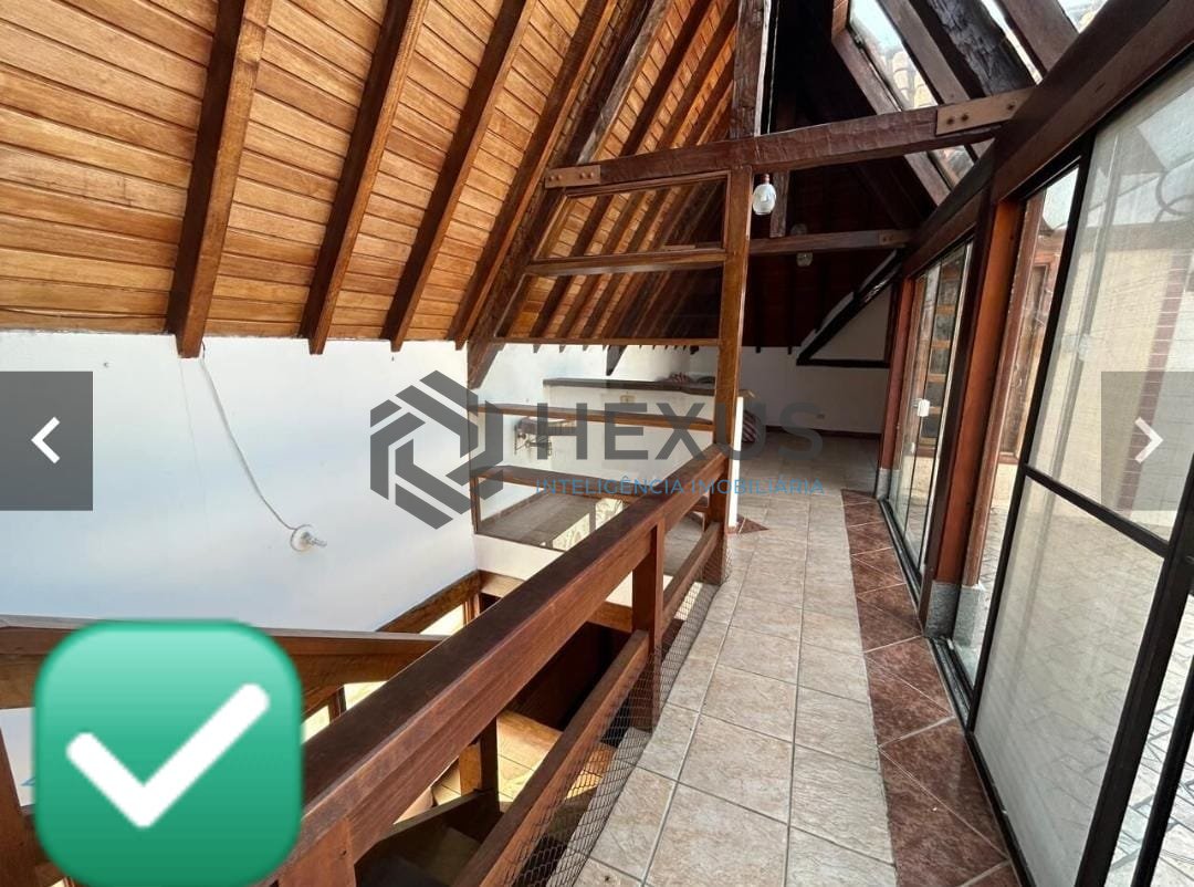 Foto 18 de Casa em condominio fechado com varanda e lazer a 1km da praia na Enseada, Guarujá