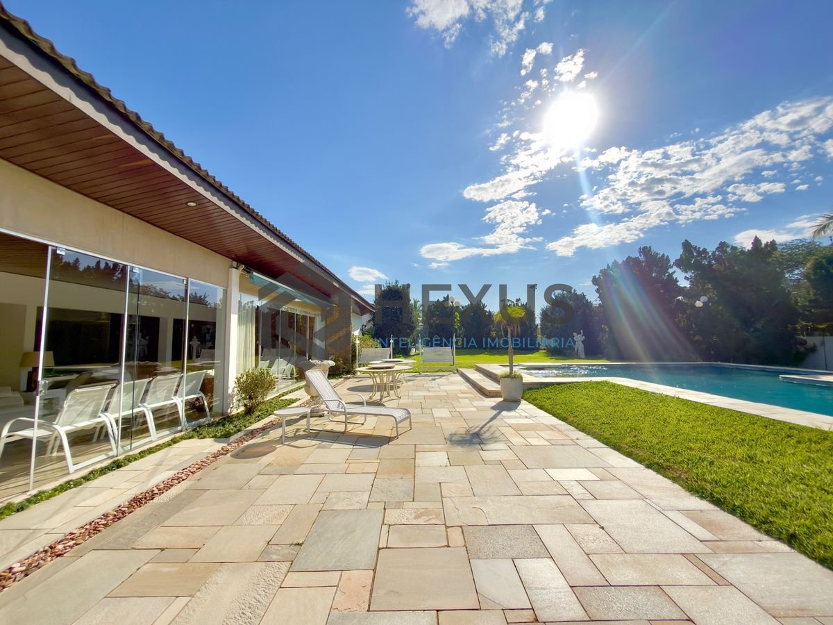 Foto 14 de Mansão de alto padrão com piscina e área gourmet no Jardim Acapulco, Guarujá