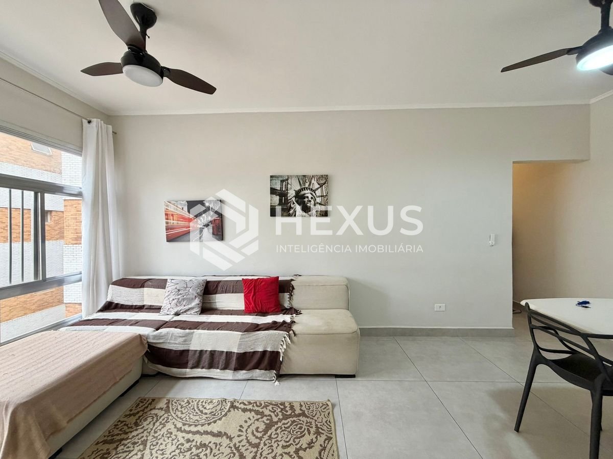 Foto 4 de Apartamento reformado a 2 quadras da praia na Enseada, Guarujá