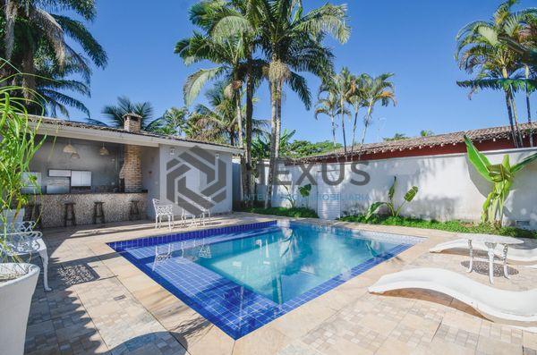 Casa à Venda em Balneário Praia do Pernambuco — foto 1