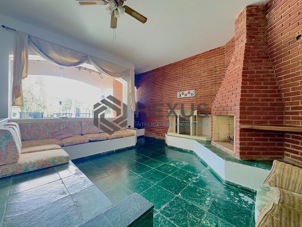 Foto 9 de Casa com piscina  e área gourmet no Jardim Acapulco, Guarujá