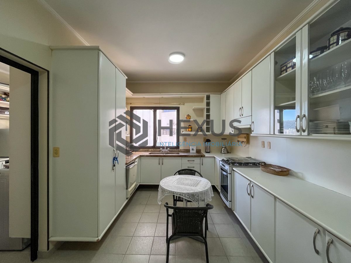 Foto 50 de Apartamento frente mar com varanda e lazer na região do Canto das Galhetas no Jardim Astúrias, Guarujá