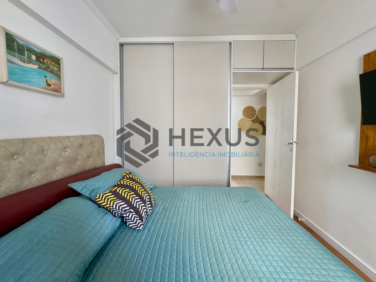 Foto 14 de Apartamento reformado com vista mar e lazer a 100m da praia no Jardim Astúrias, Guarujá