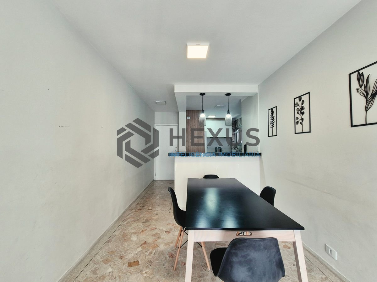 Foto 4 de Apartamento com varanda e lazer nas Pitangueiras, Guarujá