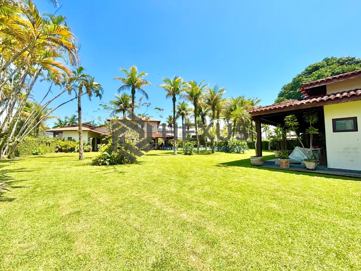Foto 8 de Casa reformada com piscina e área gourmet no Jardim Acapulco, Guarujá