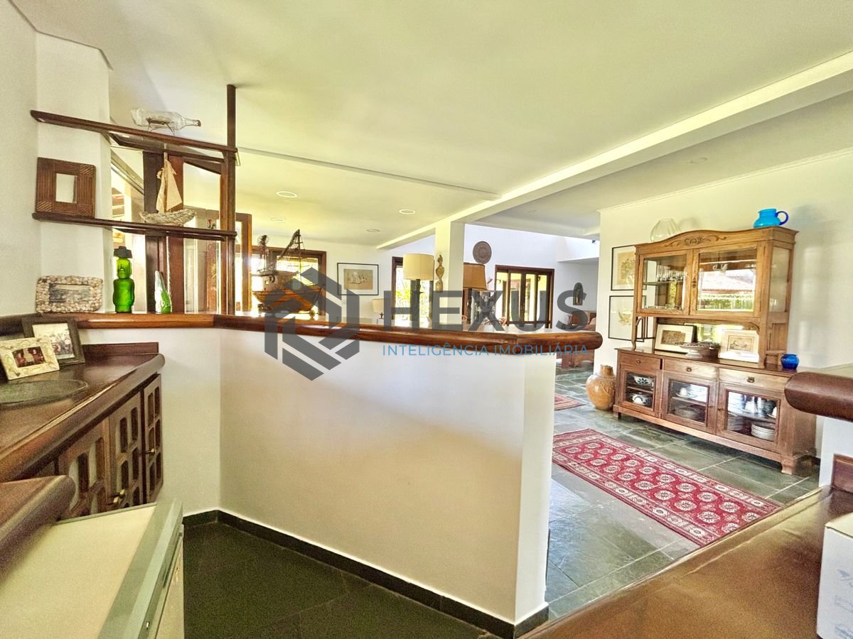 Foto 15 de Casa reformada com piscina e área gourmet no Jardim Acapulco, Guarujá