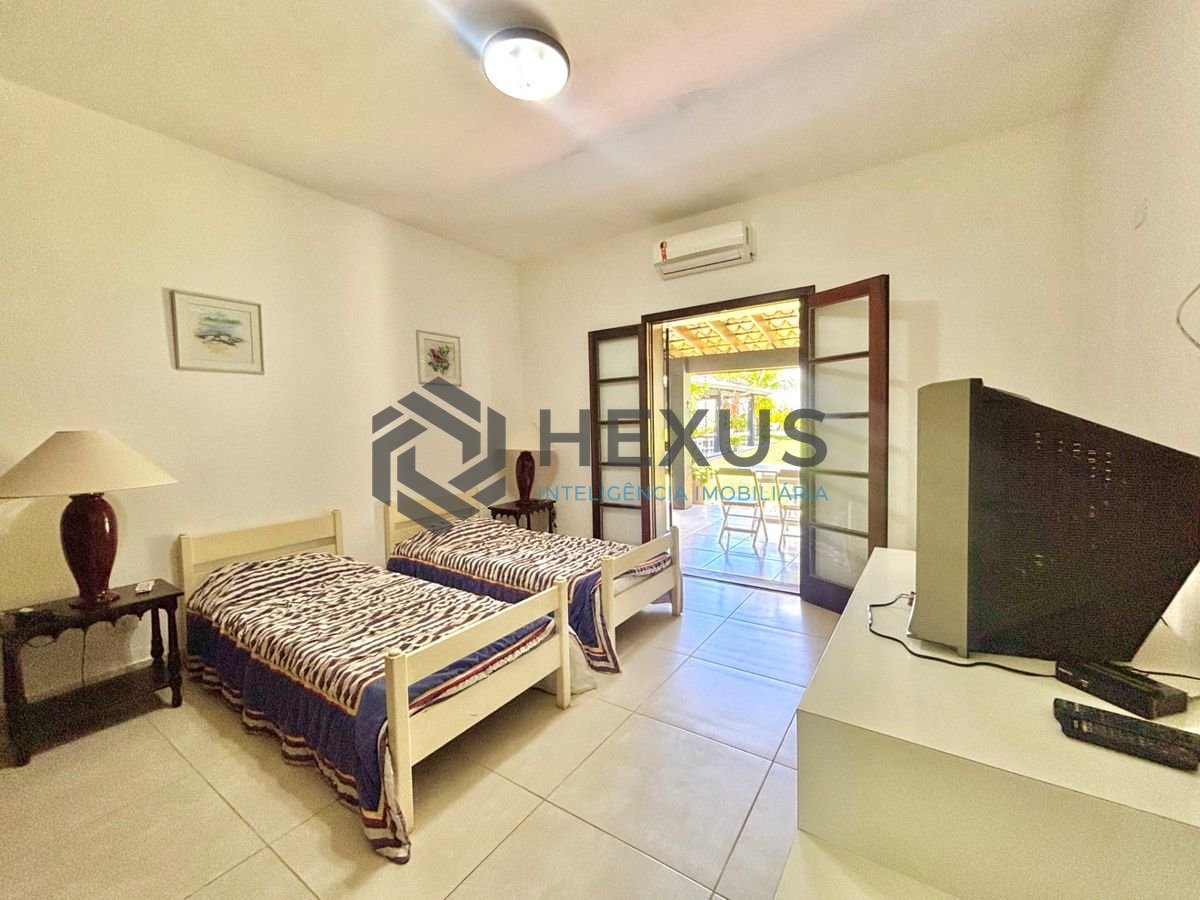 Foto 33 de Casa reformada com piscina e área gourmet no Jardim Acapulco, Guarujá