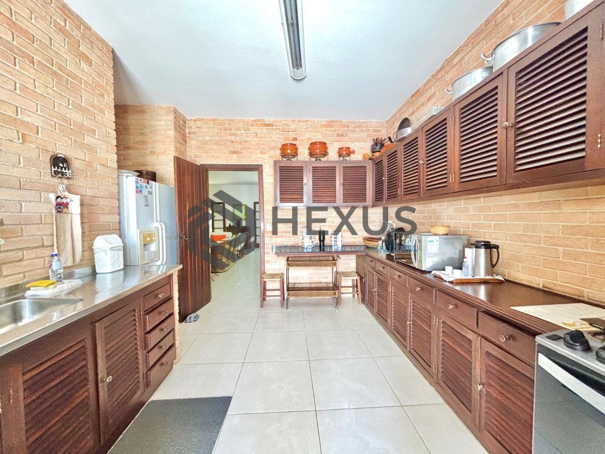 Foto 54 de Casa reformada com piscina e área gourmet no Jardim Acapulco, Guarujá