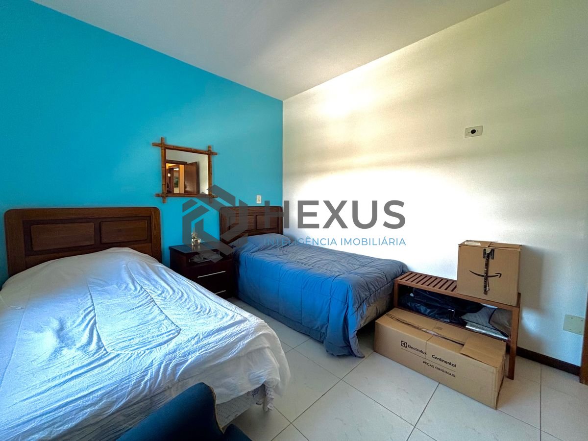 Foto 53 de Casa reformada com piscina e área gourmet no Jardim Acapulco, Guarujá