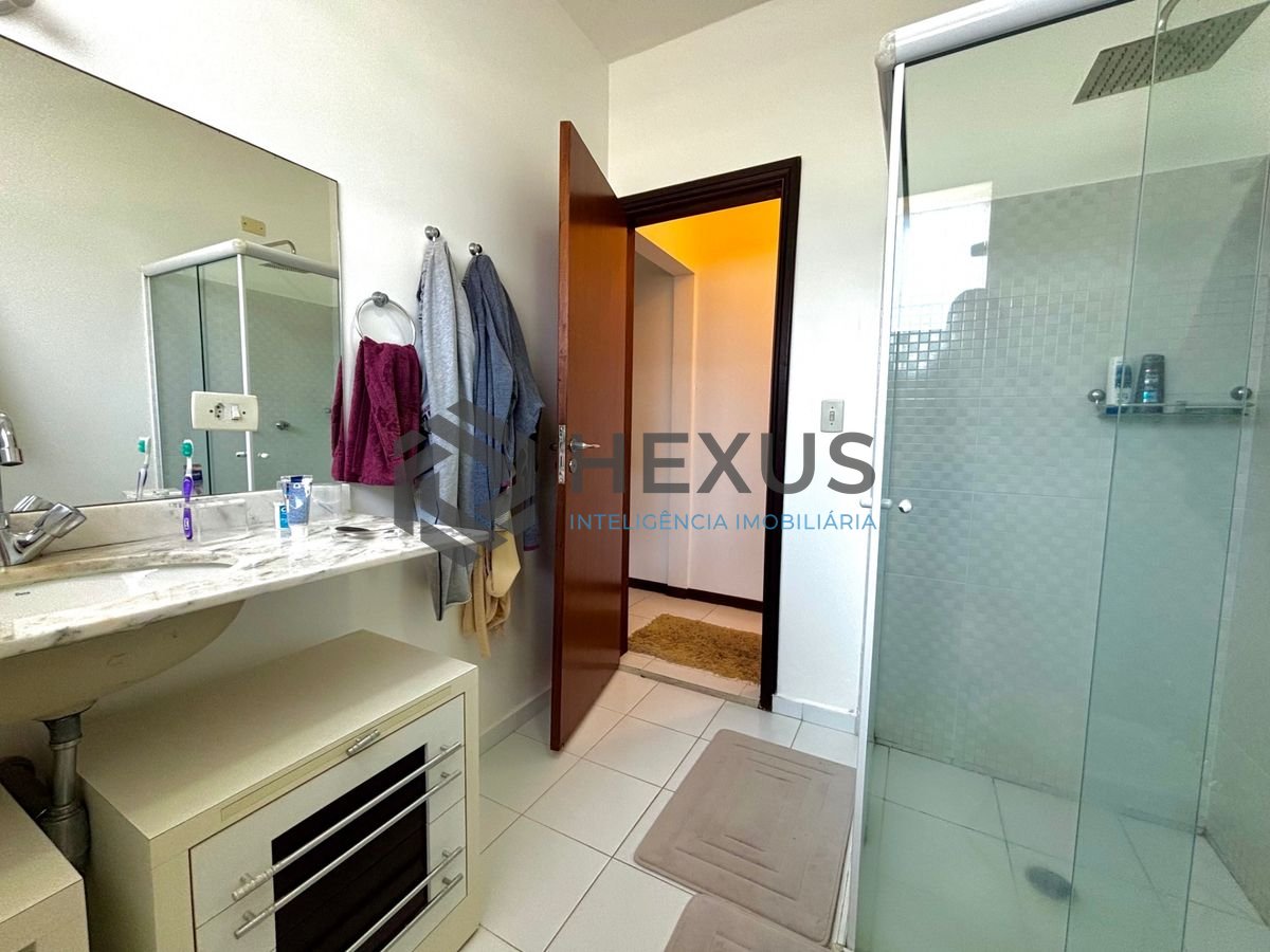 Foto 59 de Casa reformada com piscina e área gourmet no Jardim Acapulco, Guarujá