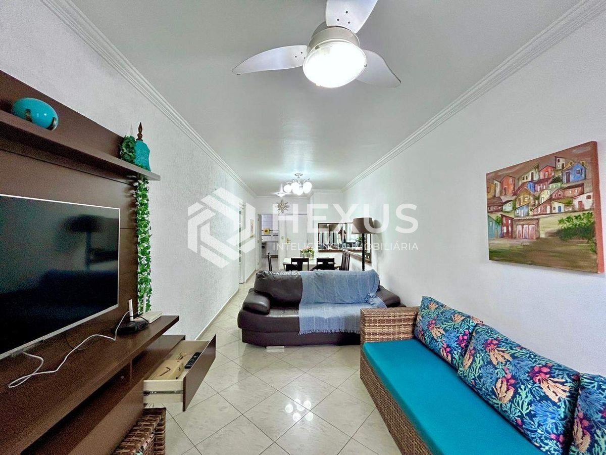Foto 3 de Apartamento com varanda e lazer a 500m da praia na Enseada, Guarujá