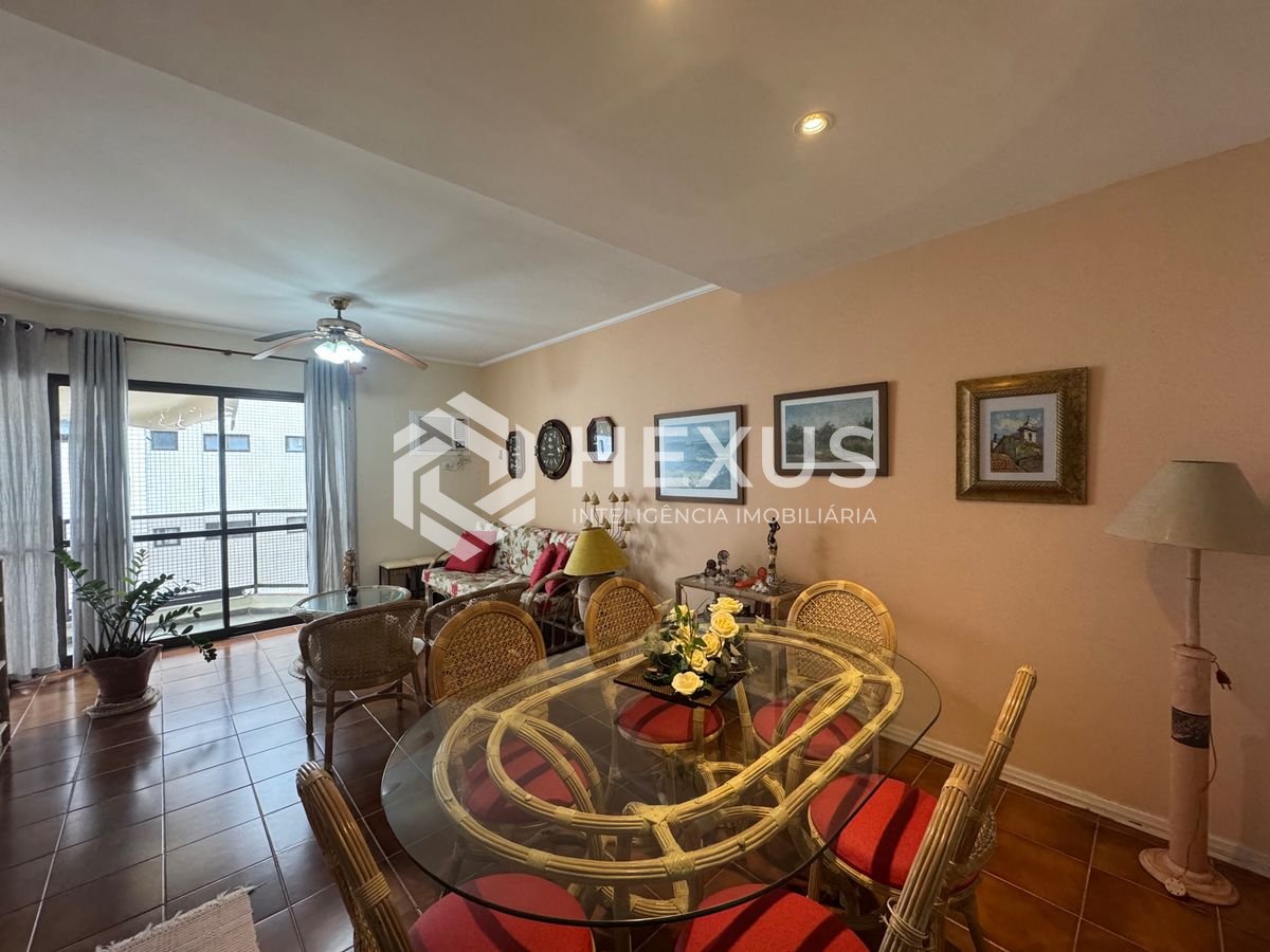 Foto 4 de Apartamento com varanda e lazer a 300m da praia em P das Tartarugas, Guarujá