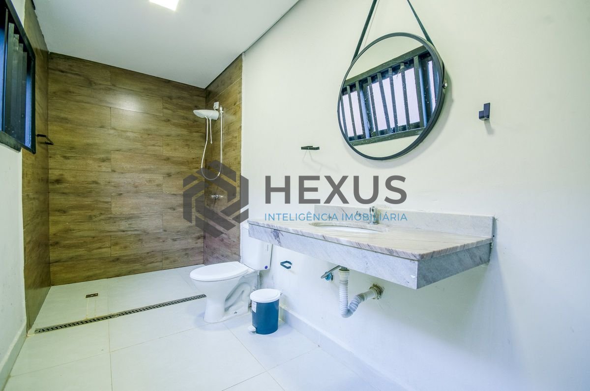 Foto 20 de Casa reformado com piscina e área gourmet a 250m da praia no Pernambuco, Guarujá