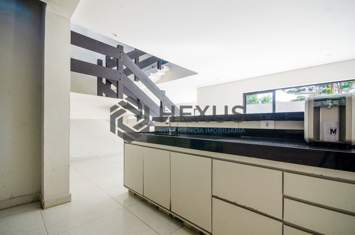 Foto 11 de Casa reformado com piscina e área gourmet a 250m da praia no Pernambuco, Guarujá