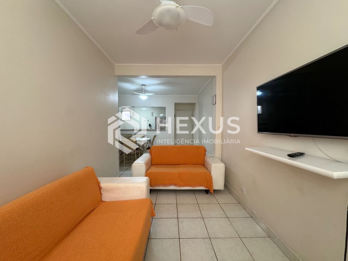 Foto 2 de Apartamento com varanda e lazer a 300m da praia na Enseada, Guarujá