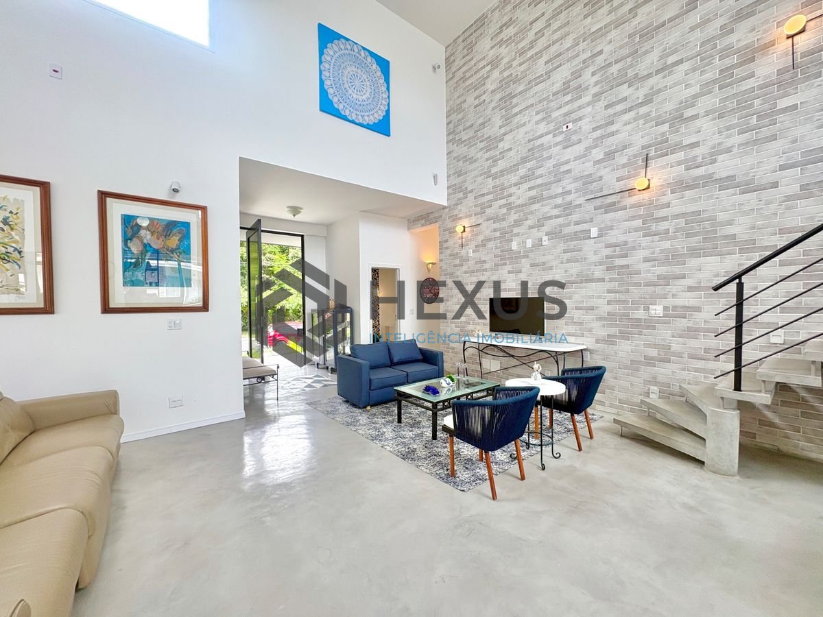 Foto 9 de Casa reformada com piscina e área gourmet no Jardim Acapulco, Guarujá