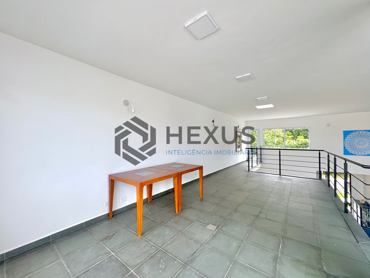 Foto 20 de Casa reformada com piscina e área gourmet no Jardim Acapulco, Guarujá