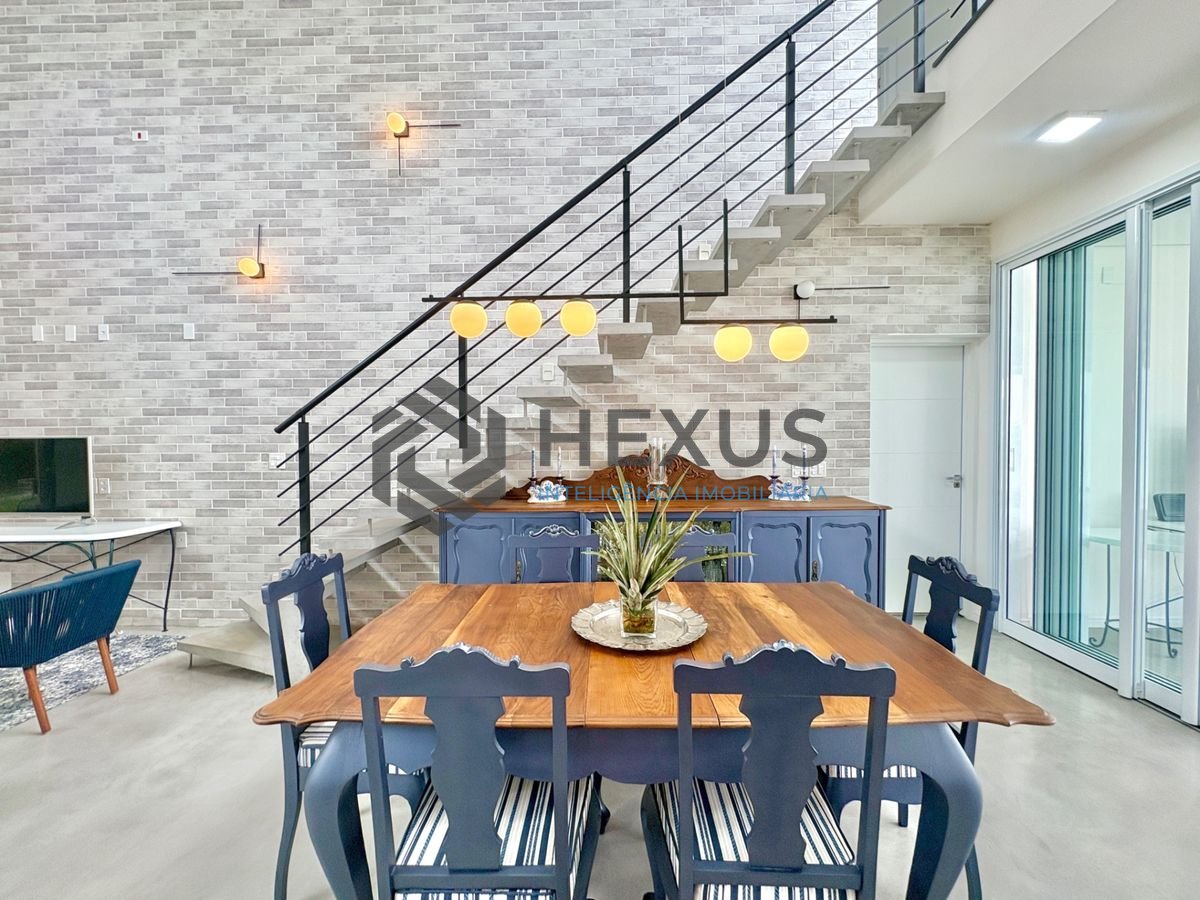 Foto 8 de Casa reformada com piscina e área gourmet no Jardim Acapulco, Guarujá
