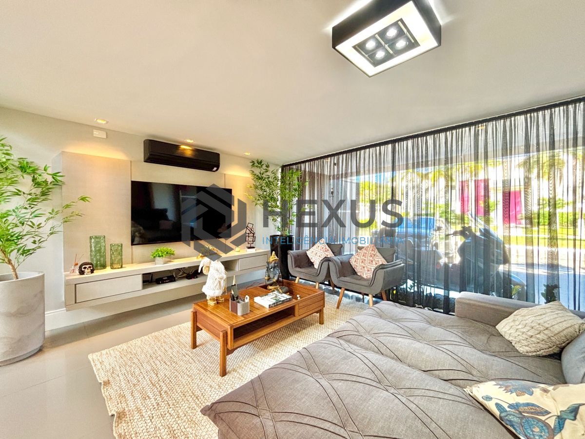 Foto 19 de Casa reformada com piscina e área gourmet no Jardim Acapulco, Guarujá