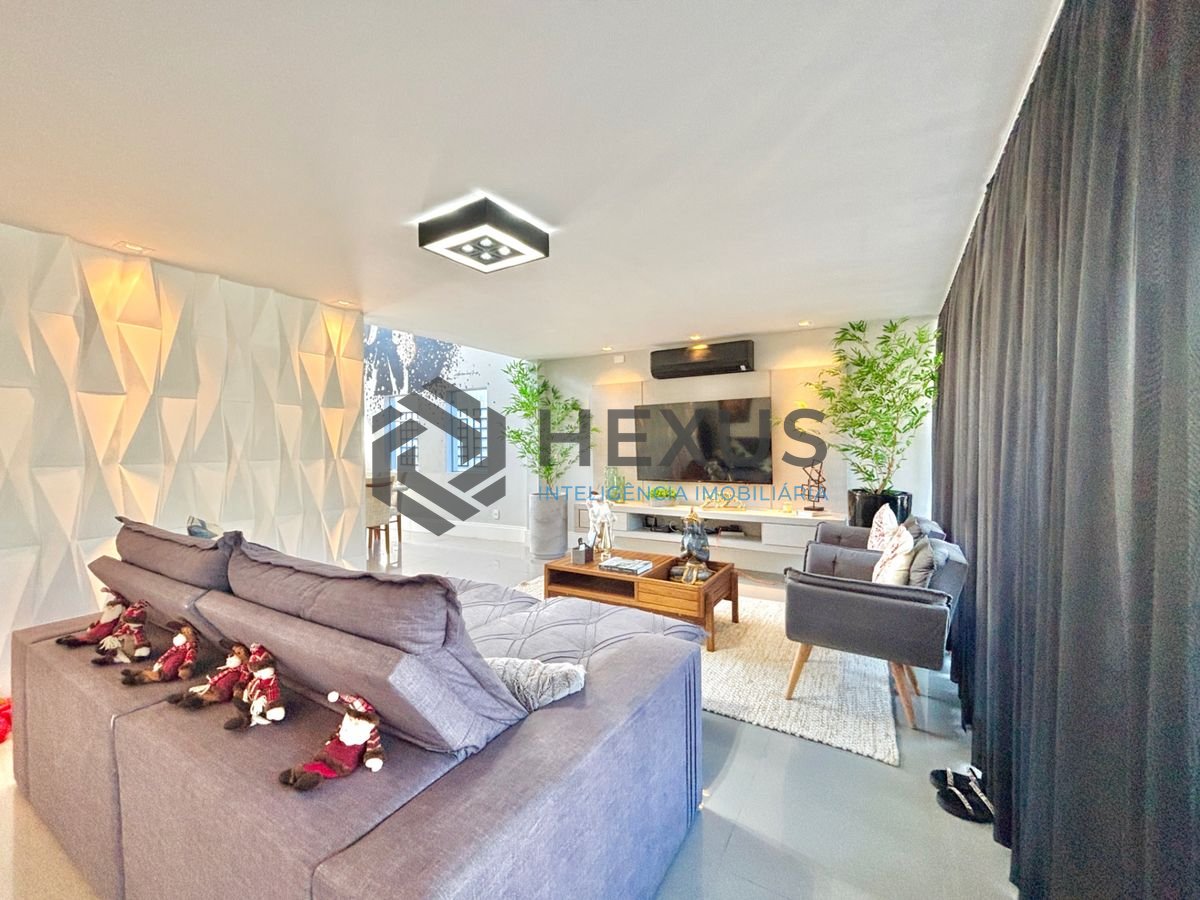 Foto 18 de Casa reformada com piscina e área gourmet no Jardim Acapulco, Guarujá