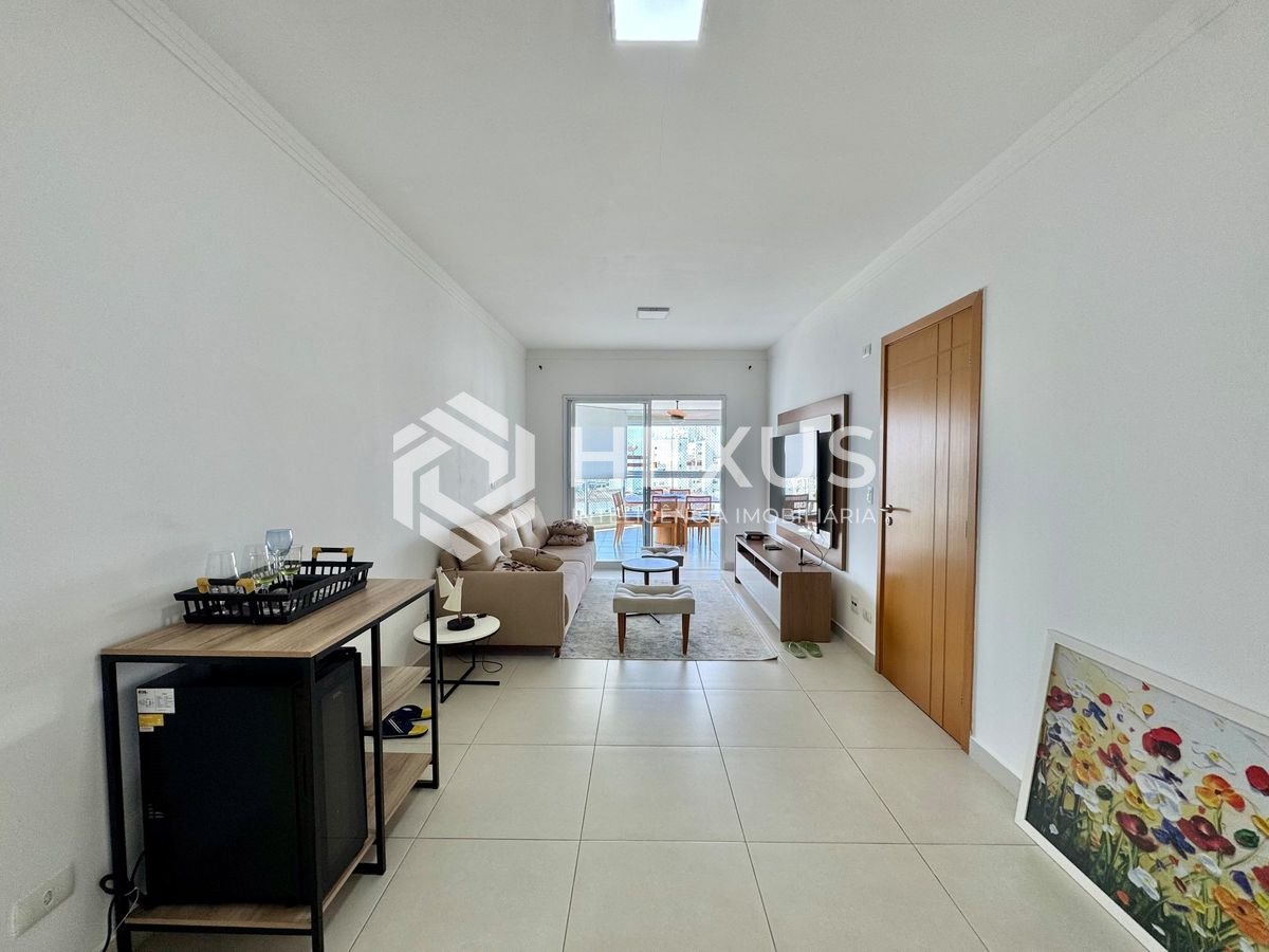 Foto 5 de Apartamento reformado com varanda gourmet vista mar nas Pitangueiras, Guarujá