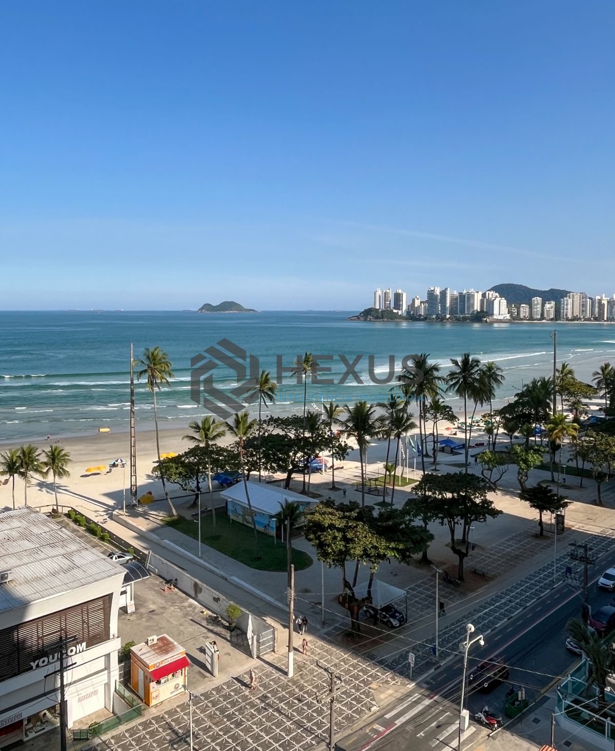 Foto 36 de Apartamento reformado frente mar com varanda gourmet vista mar e lazer nas Pitangueiras, Guarujá