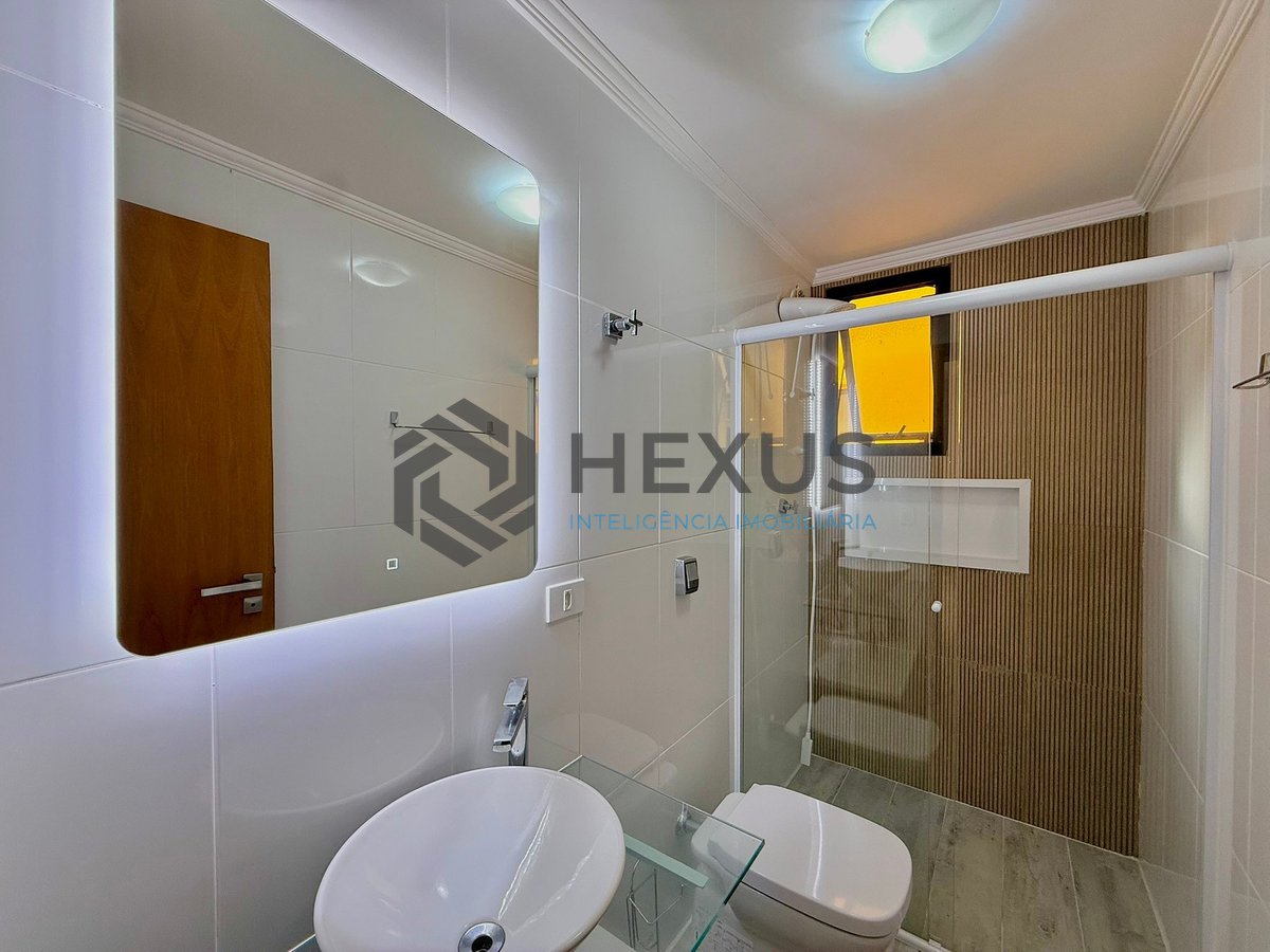 Foto 12 de Apartamento a 100m da Praia da Enseada - Guarujá -SP