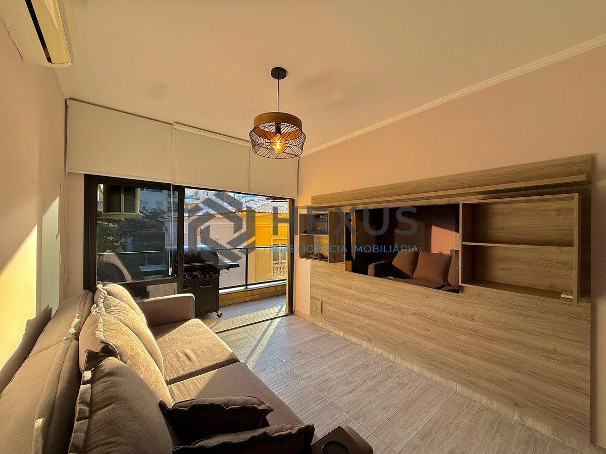 Foto 2 de Apartamento a 100m da Praia da Enseada - Guarujá -SP