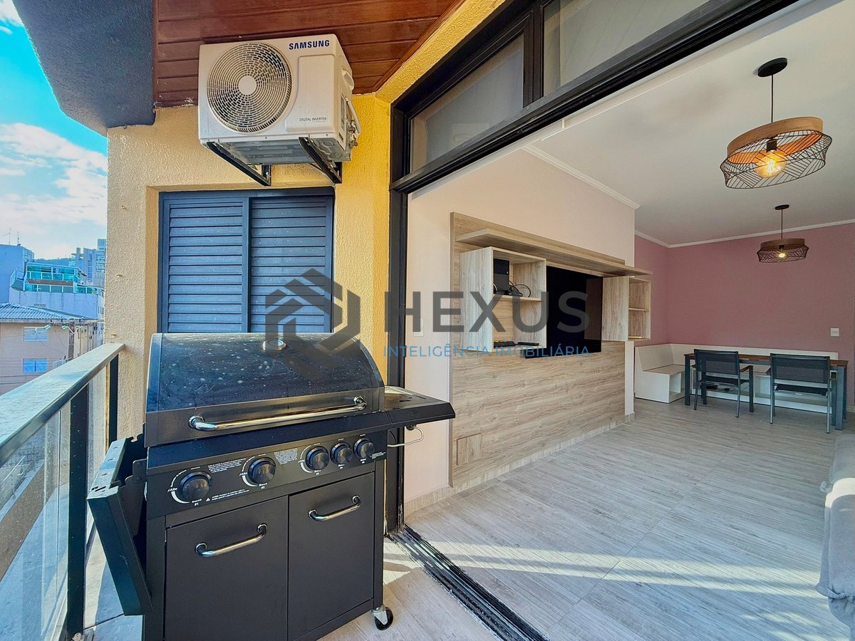 Foto 3 de Apartamento a 100m da Praia da Enseada - Guarujá -SP