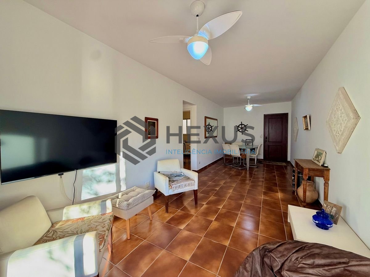 Foto 4 de Apartamento com varanda e lazer a 200m da praia na região da Acqua Mundo na Enseada, Guarujá