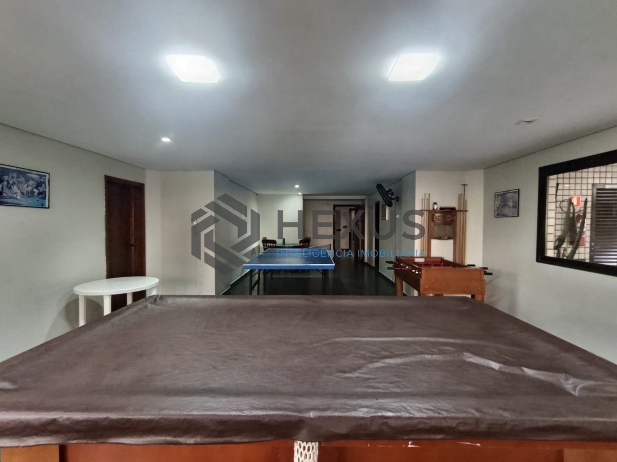 Foto 35 de Apartamento com varanda vista mar e lazer na Enseada, Guarujá