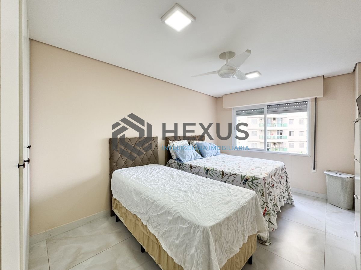 Foto 9 de Apartamento beira mar com vista mar nas Pitangueiras, Guarujá
