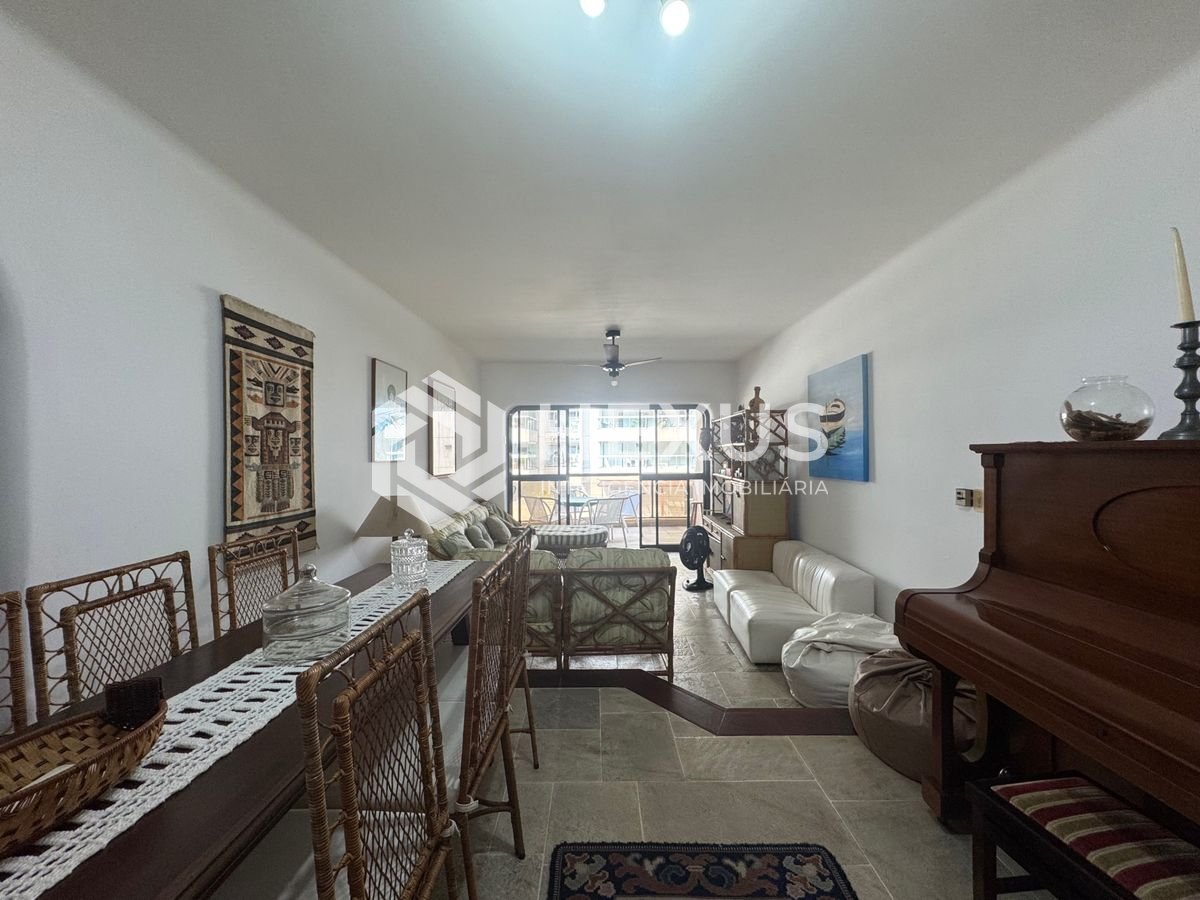 Foto 2 de Apartamento com varanda vista mar e lazer a 100m da praia na Enseada, Guarujá