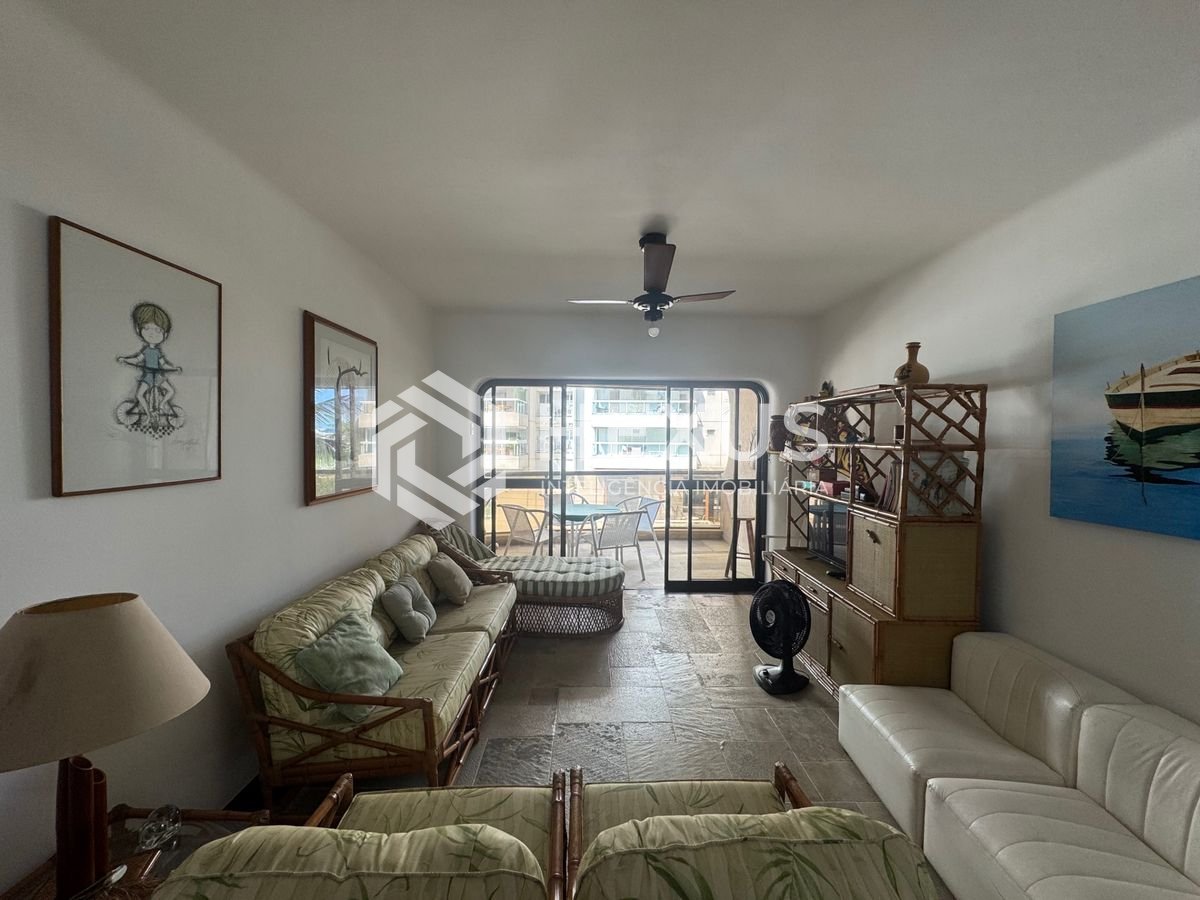 Foto 4 de Apartamento com varanda vista mar e lazer a 100m da praia na Enseada, Guarujá