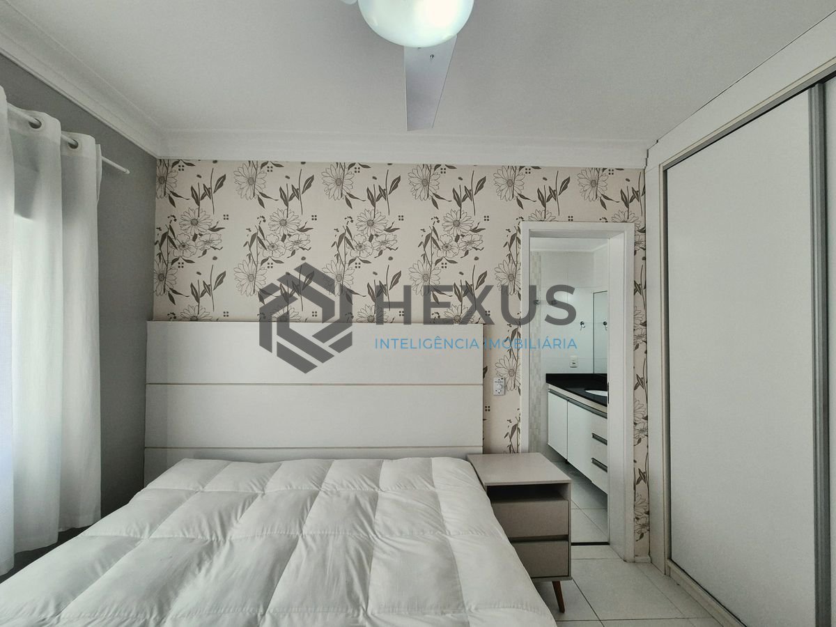 Foto 14 de Apartamento reformado com varanda gourmet vista mar e lazer na beira mar nas Pitangueiras, Guarujá