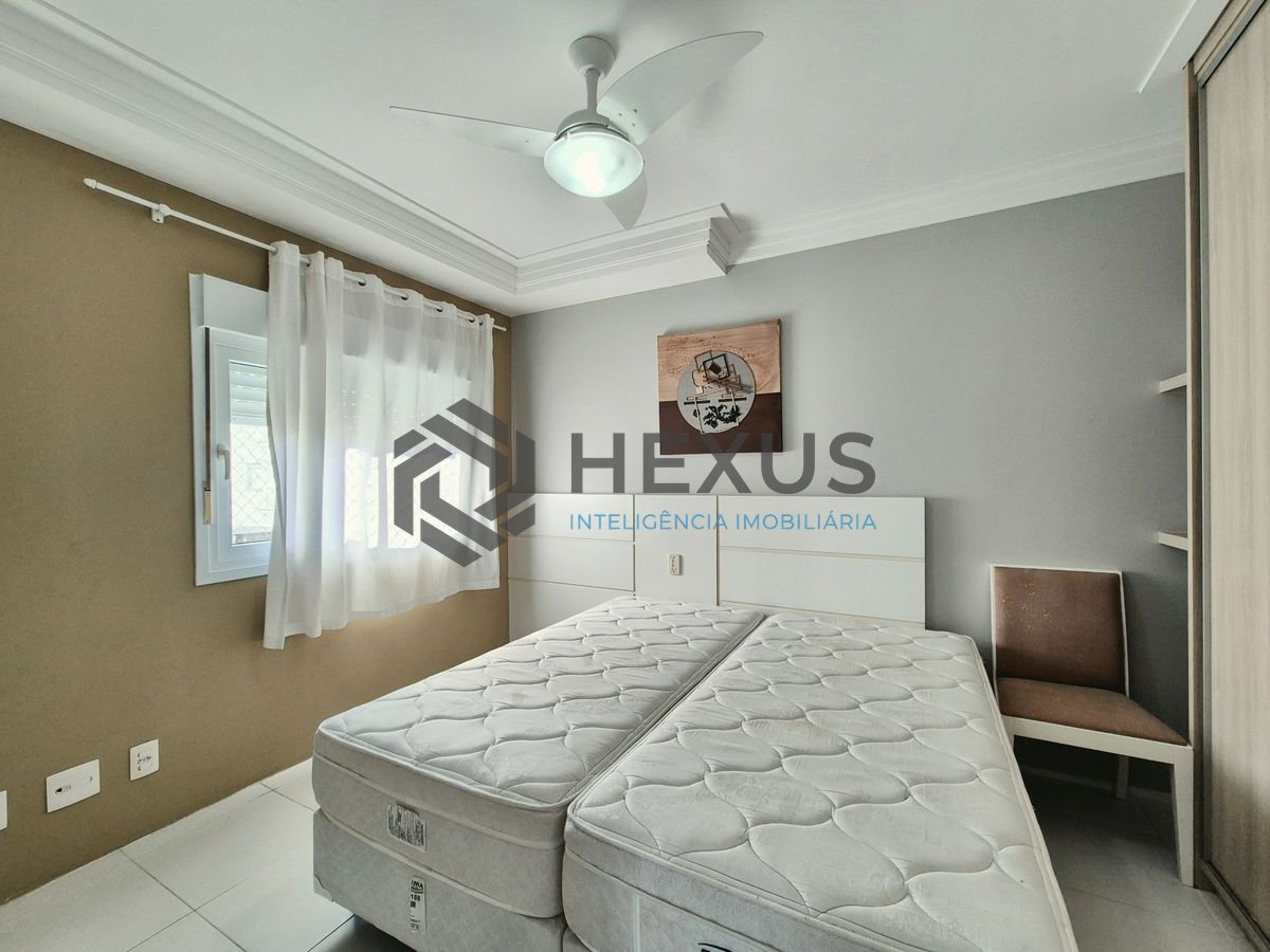 Foto 20 de Apartamento reformado com varanda gourmet vista mar e lazer na beira mar nas Pitangueiras, Guarujá