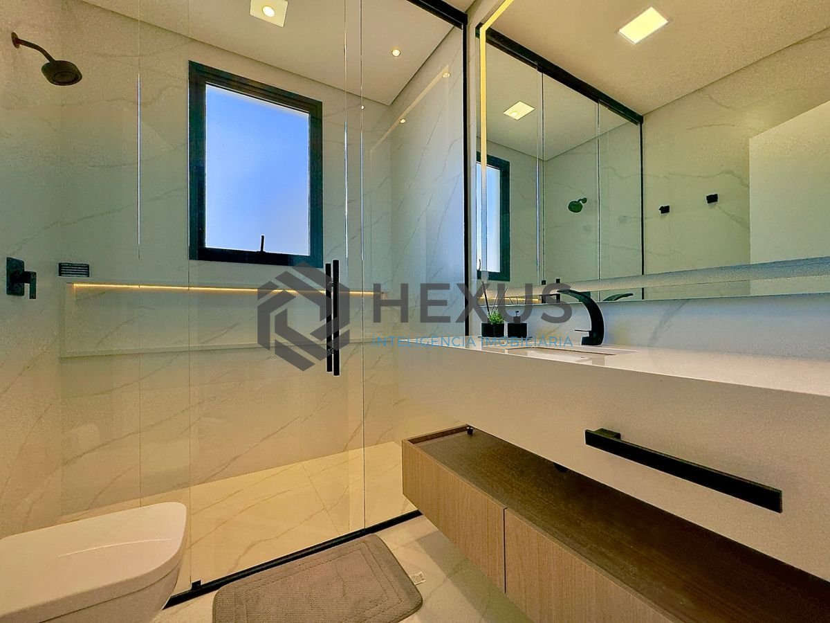 Foto 53 de Casa de alto padrão com piscina e área gourmet no Jardim Acapulco, Guarujá