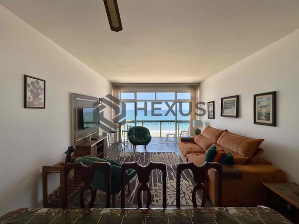 Apartamento à Venda em Pitangueiras — foto 1