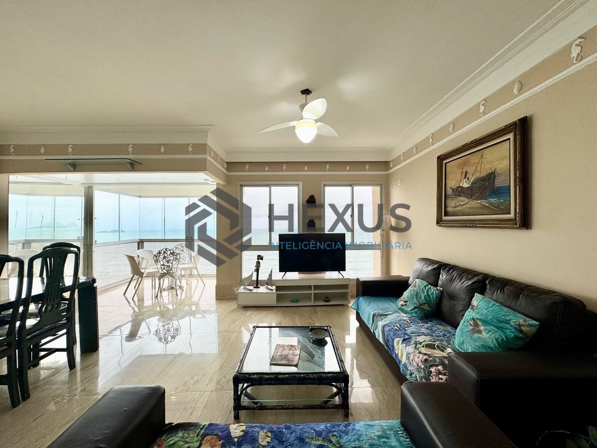 Foto 3 de Apartamento reformado frente mar com varanda vista mar no Morro do Maluf nas Pitangueiras, Guarujá