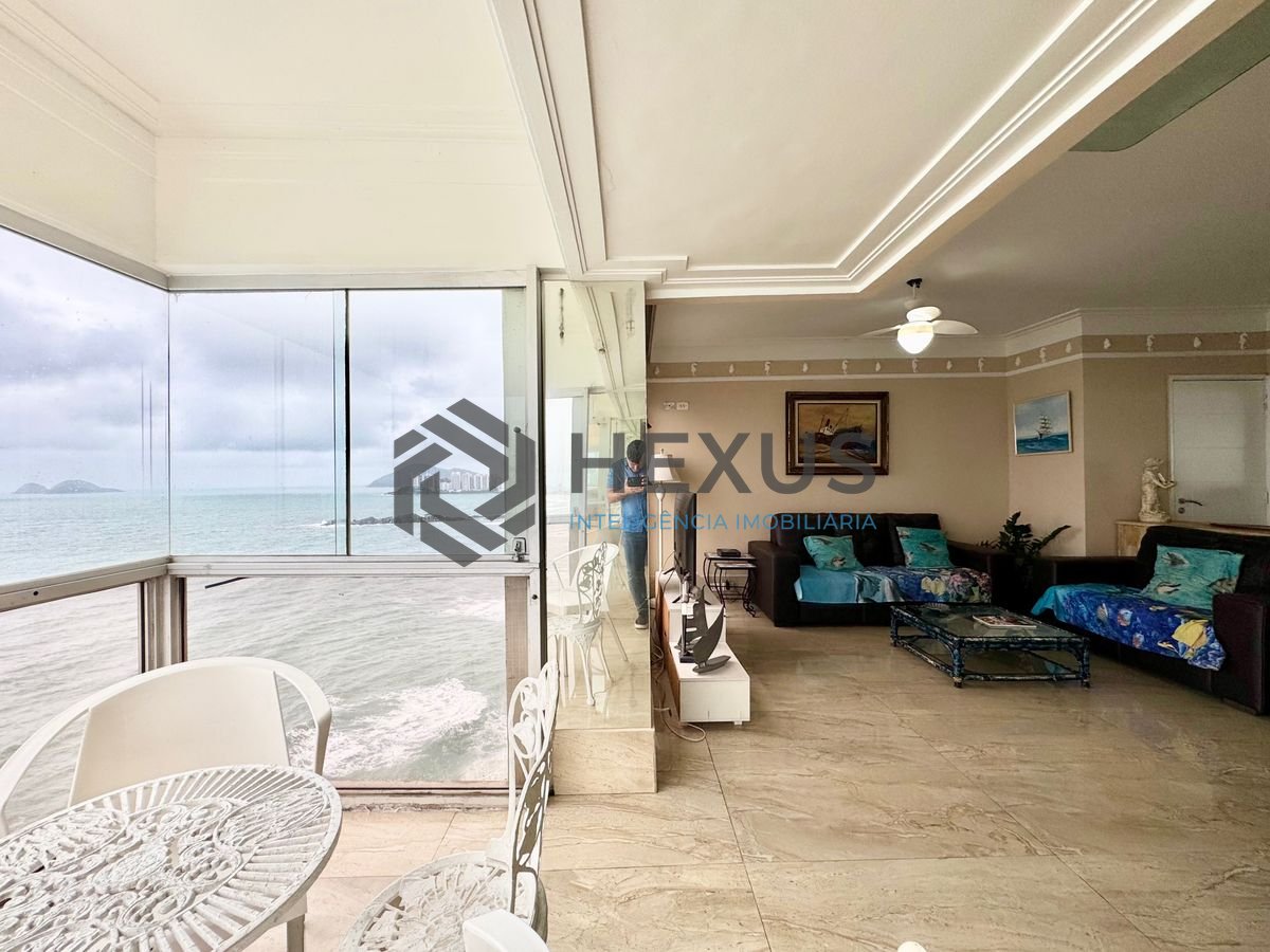 Foto 6 de Apartamento reformado frente mar com varanda vista mar no Morro do Maluf nas Pitangueiras, Guarujá